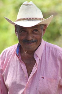 Ernesto, markägaren på vars mark våra första träd planterades